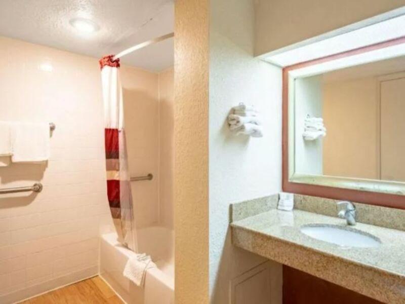 Econo Lodge Palm Harbor - Clearwater Esterno foto